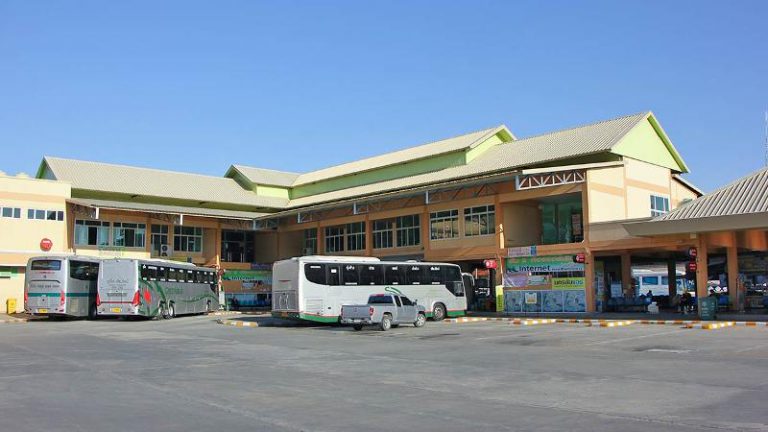 Chiang-Mai-Hotel-Buses